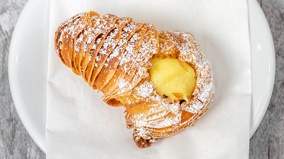 Gelato Go_Lobster Pastry