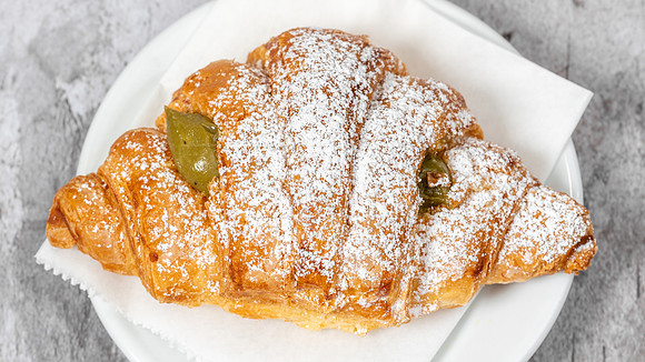 Gelato Go_Pistacchio Croissant