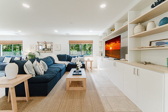 u11-28