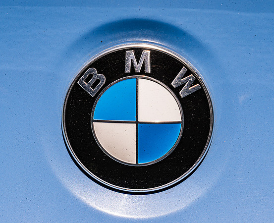 BMW-12