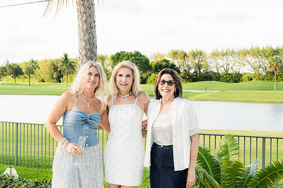 CC (57 of 325)